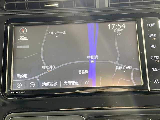 トヨタ アクア G ソフトレザーセレクション 福岡県 2019(平31)年 5.1万km ブラッキッシュアゲハガラスフレーク クルーズコントロール/衝突軽減ブレーキ　/横滑り防止装置　/トヨタセーフティーセンス　/バックカメラ/前後コーナーセンサー/純正アルミホイル/ビルドインＥＴＣ/シートヒーター/純正ＳＤナビフルセグＴＶＢｌｕｅｔｏｏｔｈ/プッシュスタートボタン/スマートキー