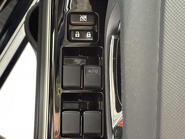 トヨタ アクア G ソフトレザーセレクション 福岡県 2019(平31)年 5.1万km ブラッキッシュアゲハガラスフレーク クルーズコントロール/衝突軽減ブレーキ　/横滑り防止装置　/トヨタセーフティーセンス　/バックカメラ/前後コーナーセンサー/純正アルミホイル/ビルドインＥＴＣ/シートヒーター/純正ＳＤナビフルセグＴＶＢｌｕｅｔｏｏｔｈ/プッシュスタートボタン/スマートキー