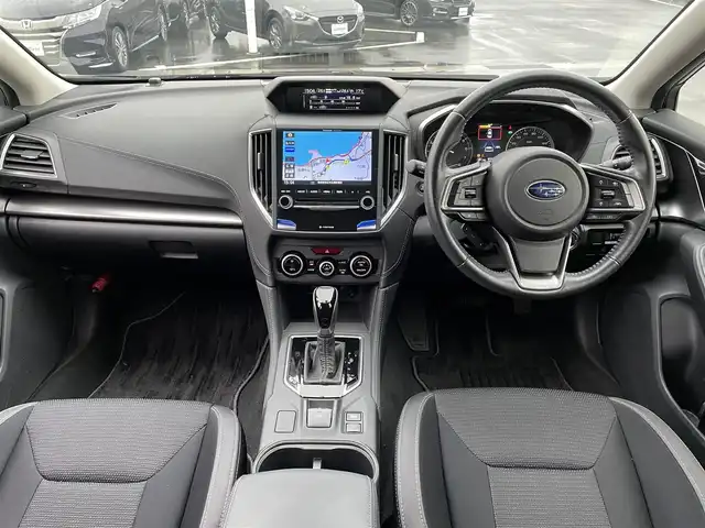 スバル インプレッサ スポーツ 2．0i－L アイサイト 島根県 2017(平29)年 8.1万km ダークブルーパール 純正8インチナビ/CD/DVD/DTV/Bluetooth/バックカメラ/レーダークルーズコントロール/前後ドライブレコーダー/ETC/LEDオートライト/アイドリングストップ/コーナーセンサー /BSM/ステアリングスイッチ/スマートキー/スペアキー /プッシュスタート /純正フロアマット/ドアバイザー
