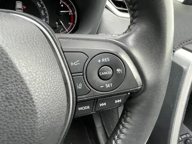 トヨタ ＲＡＶ４ アドベンチャー オフロードPKG 千葉県 2021(令3)年 6.3万km アティチュードブラックマイカ 純正９インチＳＤナビ　/（Bluetooth/フルセグTV/SD/FM/AM/CD・DVD再生）/トヨタセーフティセンス　/　　-レーダークルーズコントール　/　　-プリクラッシュセーフティ/　　-レーントレーニングアシスト/　　-オートマチックハイビーム/　　-ロードサインアシスト/電動バックドア　/ビルトインＥＴＣ　/電動パワーシート　/バックカメラ　/クリアランスソナー　/ルーフレール　/ＬＥＤヘッドライト/フォグランプ/プッシュスタート　/　　-スマートキー