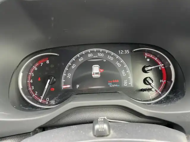 トヨタ ＲＡＶ４ アドベンチャー オフロードPKG 千葉県 2021(令3)年 6.3万km アティチュードブラックマイカ 純正９インチＳＤナビ　/（Bluetooth/フルセグTV/SD/FM/AM/CD・DVD再生）/トヨタセーフティセンス　/　　-レーダークルーズコントール　/　　-プリクラッシュセーフティ/　　-レーントレーニングアシスト/　　-オートマチックハイビーム/　　-ロードサインアシスト/電動バックドア　/ビルトインＥＴＣ　/電動パワーシート　/バックカメラ　/クリアランスソナー　/ルーフレール　/ＬＥＤヘッドライト/フォグランプ/プッシュスタート　/　　-スマートキー