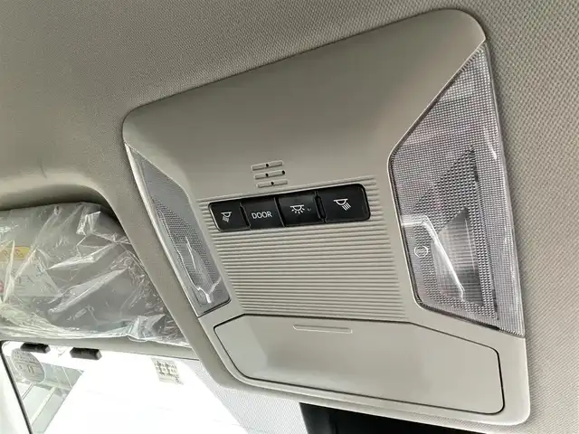 トヨタ ＲＡＶ４ アドベンチャー オフロードPKG 千葉県 2021(令3)年 6.3万km アティチュードブラックマイカ 純正９インチＳＤナビ　/（Bluetooth/フルセグTV/SD/FM/AM/CD・DVD再生）/トヨタセーフティセンス　/　　-レーダークルーズコントール　/　　-プリクラッシュセーフティ/　　-レーントレーニングアシスト/　　-オートマチックハイビーム/　　-ロードサインアシスト/電動バックドア　/ビルトインＥＴＣ　/電動パワーシート　/バックカメラ　/クリアランスソナー　/ルーフレール　/ＬＥＤヘッドライト/フォグランプ/プッシュスタート　/　　-スマートキー