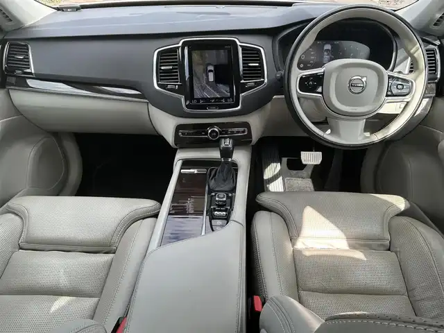 ボルボ ＸＣ９０ T6 AWD インスクリプション 福島県 2017(平29)年 4.7万km クリスタルホワイトP 純正ナビゲーション/【CD/USB/BT/TV/applecarplay/AndroidAuto】/360°ビューカメラ/パノラマルーフ/ヘッドアップディスプレイ/ブラインドスポットインフォメーションシステム/レーンキーピングエイド/衝突回避・被害軽減ブレーキ/パーキングアシスト/アダプティブクルーズコントロール/アイドリングストップ/全席シートヒーター/前席ベンチレーション/前席パワーシート/前席シートメモリー/ステリングヒーター/電動リアゲート/ETC/LEDオートライト/LEDフォグランプ/純正フロアマット/ドアバイザー