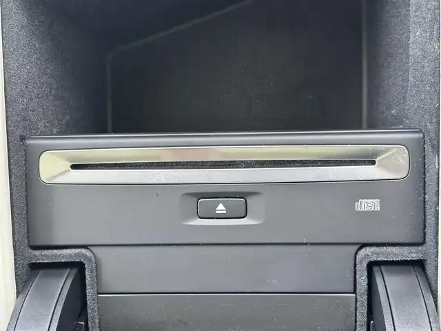 ボルボ ＸＣ９０ T6 AWD インスクリプション 福島県 2017(平29)年 4.7万km クリスタルホワイトP 純正ナビゲーション/【CD/USB/BT/TV/applecarplay/AndroidAuto】/360°ビューカメラ/パノラマルーフ/ヘッドアップディスプレイ/ブラインドスポットインフォメーションシステム/レーンキーピングエイド/衝突回避・被害軽減ブレーキ/パーキングアシスト/アダプティブクルーズコントロール/アイドリングストップ/全席シートヒーター/前席ベンチレーション/前席パワーシート/前席シートメモリー/ステリングヒーター/電動リアゲート/ETC/LEDオートライト/LEDフォグランプ/純正フロアマット/ドアバイザー