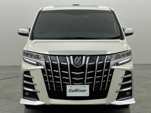 トヨタ アルファードハイブリット エグゼクティブ ラウンジ S 福岡県 2020(令2)年 3.5万km ラグジュアリーホワイトパールクリスタルシャインガラスフレーク サンルーフ　/フリップダウンモニター　/純正１０．５型ナビ　/全方位カメラ　/ＪＢＬサウンドシステム　/デジタルルームミラー　/レーダークルーズコントロール　/コーナーセンサー/衝突軽減ブレーキ　/レーンキープ　/ＢＳＭ　/ＰＫＳＢ/RCTA　/両側電動スライドドア/パワーシート/シートベンチレーション／ヒーター/ステアリングヒーター/ビルトインETC２．０/前後ドライブレコーダー