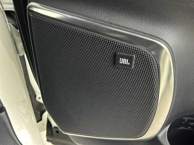 トヨタ アルファードハイブリット エグゼクティブ ラウンジ S 福岡県 2020(令2)年 3.5万km ラグジュアリーホワイトパールクリスタルシャインガラスフレーク サンルーフ　/フリップダウンモニター　/純正１０．５型ナビ　/全方位カメラ　/ＪＢＬサウンドシステム　/デジタルルームミラー　/レーダークルーズコントロール　/コーナーセンサー/衝突軽減ブレーキ　/レーンキープ　/ＢＳＭ　/ＰＫＳＢ/RCTA　/両側電動スライドドア/パワーシート/シートベンチレーション／ヒーター/ステアリングヒーター/ビルトインETC２．０/前後ドライブレコーダー
