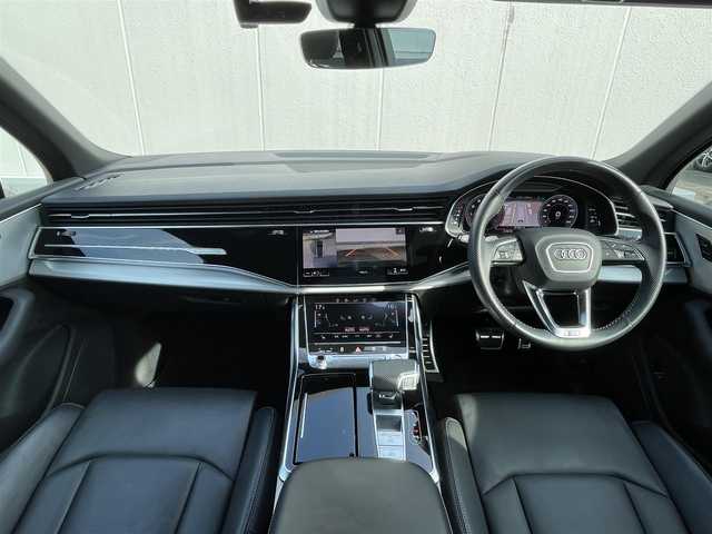 アウディ Ｑ７ 45 Sラインリミテッド 東京都 2020(令2)年 4万km グレイシアホワイトメタリック 7シーター/純正ナビ/フルセグTV/360°カメラ/レザーシート/シートヒーター/バーチャルコックピット/ACC/LKA/BSM/ヘッドアップディスプレイ/前後ドラレコ/ETC