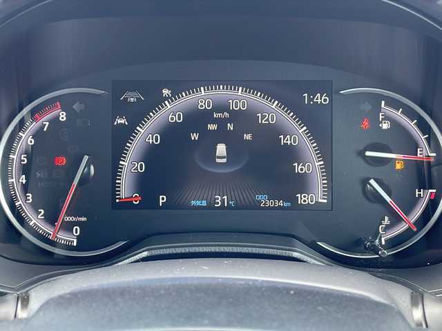 トヨタ ヴォクシー S－Z 三重県 2022(令4)年 2.3万km ホワイトパールクリスタルシャイン 純正ユネクティッドナビ/両側パワースライドドア/シートヒーター/レーダークルーズコントロール/衝突軽減ブレーキ/レーンキープアシスト/LEDヘッドライト/後席USB給電ポート/純正アルミホイール/電動格納ミラー/禁煙車