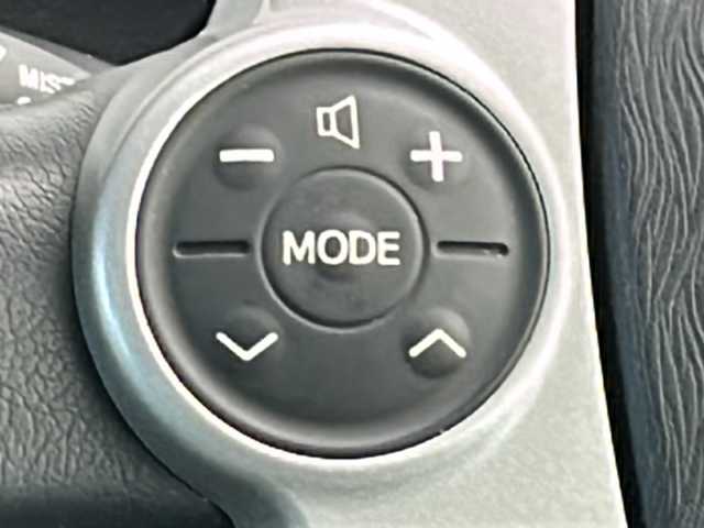 トヨタ プリウス G ツーリングセレクション 茨城県 2010(平22)年 7.9万km アイスバーグシルバーマイカメタリック コーナーセンサー/バックカメラ/クルーズコントロール/社外ナビ　BT/CD/DVD/フルセグ/純正フロアマット/アルミホイール/ビルトインETC/純正フロアマット