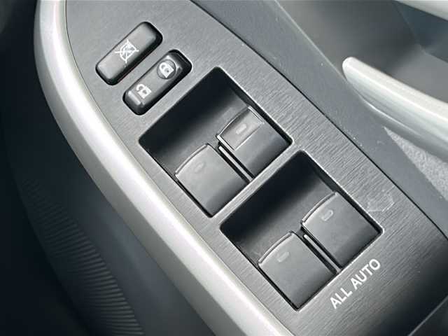トヨタ プリウス G ツーリングセレクション 茨城県 2010(平22)年 7.9万km アイスバーグシルバーマイカメタリック コーナーセンサー/バックカメラ/クルーズコントロール/社外ナビ　BT/CD/DVD/フルセグ/純正フロアマット/アルミホイール/ビルトインETC/純正フロアマット