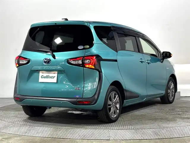 トヨタ シエンタ ハイブリッド G クエロ 大阪府 2018(平30)年 3.4万km ラディアントグリーンM 後期モデル 純正ナビTV 360カメラ ETC 両側パワースライドドア ハーフレザー シートヒーター ハンドルヒーター 衝突軽減 クルコン トヨタセーフティセンス クリアランスソナー ドラレコ