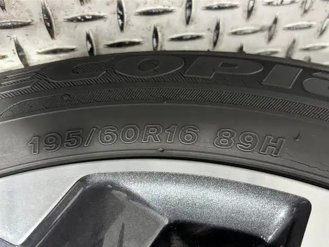 日産 セレナ e－パワー ハイウェイスター V 大阪府 2020(令2)年 2.9万km ダイヤモンドブラック ProPILOT 純正9incナビTV 360カメラ 後席モニター 両側パワースライドドア シート＆ハンドルヒーター 衝突軽減 レーダーC BSM クリアランスソナー パークアシスト 前後ドラレコ