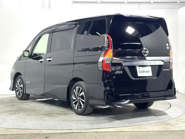 日産 セレナ e－パワー ハイウェイスター V 大阪府 2020(令2)年 2.9万km ダイヤモンドブラック ProPILOT 純正9incナビTV 360カメラ 後席モニター 両側パワースライドドア シート＆ハンドルヒーター 衝突軽減 レーダーC BSM クリアランスソナー パークアシスト 前後ドラレコ