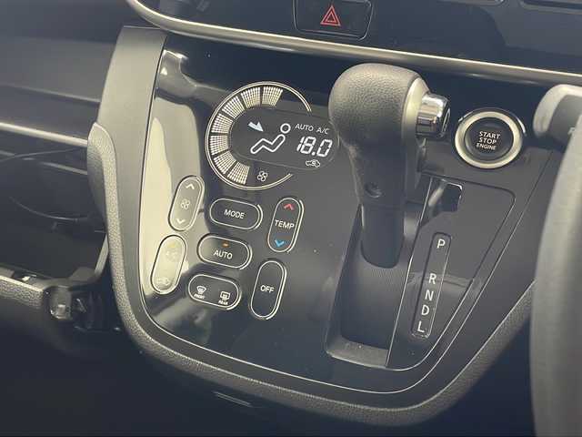 日産 デイズ ルークス ハイウェイスターターボ 沖縄県 2015(平27)年 8.9万km モカブラウンP 純正ナビ【MM114D-W】/フルセグＴＶ/ＣＤ/ＥＴＣ/バックカメラ/エマージェンシーブレーキ/サーキュレーター/プッシュスタート/スマートキー/純正フロアマット/パワーウィンドー/ドライブレコーダー/シートヒーター