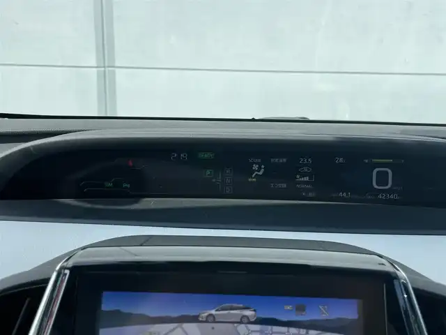 トヨタ プリウス ＰＨＶ A レザーパッケージ 千葉県 2017(平29)年 4.3万km スピリテッドアクアメタリック 純正ナビ/フルセグＴＶ/バックカメラ/クルーズコントロール/ビルトインＥＴＣ/ステアリングヒーター/前席シートヒーター/衝突被害軽減ブレーキ/レーンキープアシスト/オートハイビーム/オートライト/プッシュスタート/スマートキー