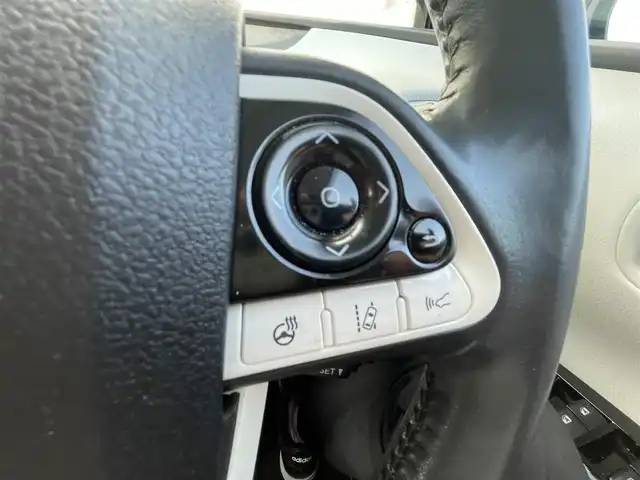 トヨタ プリウス ＰＨＶ A レザーパッケージ 千葉県 2017(平29)年 4.3万km スピリテッドアクアメタリック 純正ナビ/フルセグＴＶ/バックカメラ/クルーズコントロール/ビルトインＥＴＣ/ステアリングヒーター/前席シートヒーター/衝突被害軽減ブレーキ/レーンキープアシスト/オートハイビーム/オートライト/プッシュスタート/スマートキー