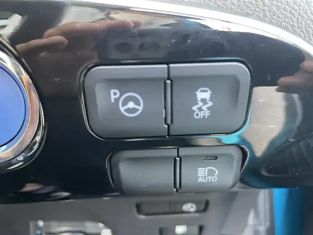 トヨタ プリウス ＰＨＶ A レザーパッケージ 千葉県 2017(平29)年 4.3万km スピリテッドアクアメタリック 純正ナビ/フルセグＴＶ/バックカメラ/クルーズコントロール/ビルトインＥＴＣ/ステアリングヒーター/前席シートヒーター/衝突被害軽減ブレーキ/レーンキープアシスト/オートハイビーム/オートライト/プッシュスタート/スマートキー