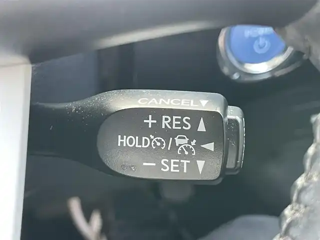 トヨタ プリウス ＰＨＶ A レザーパッケージ 千葉県 2017(平29)年 4.3万km スピリテッドアクアメタリック 純正ナビ/フルセグＴＶ/バックカメラ/クルーズコントロール/ビルトインＥＴＣ/ステアリングヒーター/前席シートヒーター/衝突被害軽減ブレーキ/レーンキープアシスト/オートハイビーム/オートライト/プッシュスタート/スマートキー