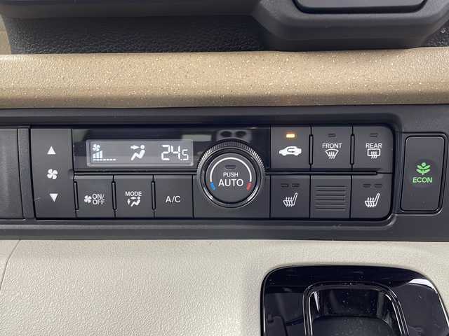 ホンダ Ｎ ＢＯＸ 岐阜県 2024(令6)年 0.3万km トワイライトミストブラックパール ホンダセンシング/衝突軽減ブレーキ/誤発進抑制機能/路外逸脱抑制機能/標識認識機能/社外ナビ/　(AM/FM/CD/DVD/Bluetooth/フルセグTV)/バックカメラ/アダプティブクルーズコントロール/オートハイビーム/パーキングセンサー/両側パワースライドドア/シートヒーター/ETC/ドライブレコーダー