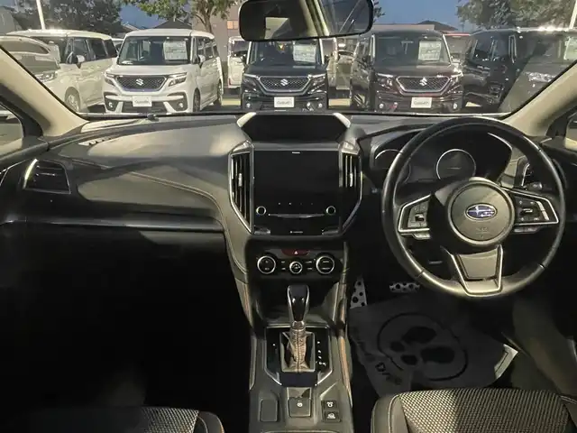 スバル ＸＶ ハイブリッド アドバンス 岩手県 2019(令1)年 1.9万km クリスタルホワイトP ４WD/パドルシフト/パワーシート/ルーフレール/アイサイト/衝突被害軽減システム/クルーズコントロール/バックカメラ/レーンアシスト/ETC2.0/ドライブレコーダー/オートライト/純正フロアマット/純正ナビ/純正アルミホイール18インチ/純正EDヘッドライト/パワーステアリング/パワーウィンドウ
