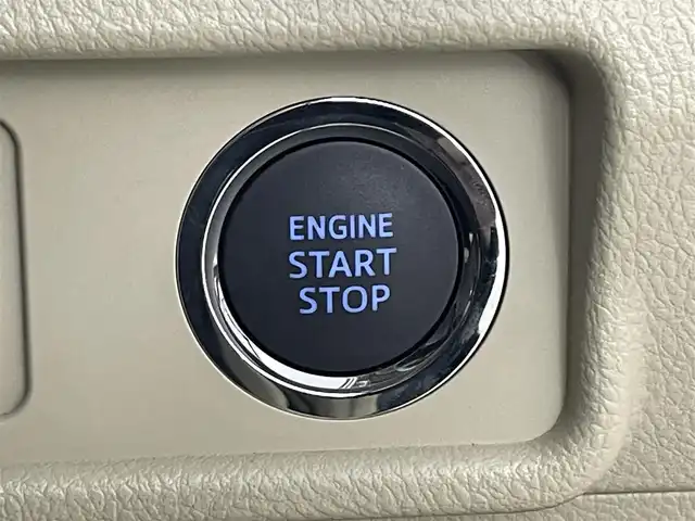 トヨタ ランドクルーザー プラド TX Lパッケージ 福島県 2023(令5)年 1.5万km ブラック トヨタセーフティセンス/・横滑り防止装置/・プリクラッシュセーフティ/・コーナーセンサー/・センターデフロック/・ヒルスタートアシスト/・マルチテレイン/寒冷地仕様/純正7インチナビ/・フルセグTV/USB/BT/FM/AM/・ETC2.0/・ドラレコ/アラウンドビューモニター/追従走行付きクルーズコントロール/LEDオートライト/・フォグランプ/本革シート/・パワーシート/・シートヒーター/・シートベンチレーション/純正17インチアルミホイール付きサマータイヤ/本革巻きステアリング/・ステアリングリモコン/プッシュスタート/・スマートキー/・スペアキー/・エンジンスターター
