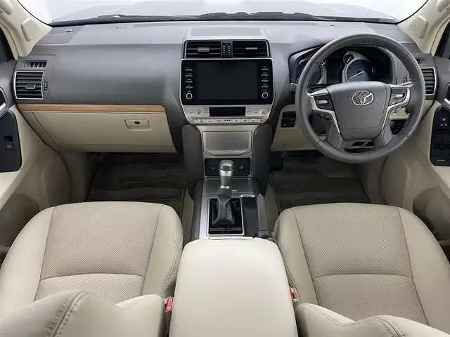 トヨタ ランドクルーザー プラド TX Lパッケージ 福島県 2023(令5)年 1.5万km ブラック トヨタセーフティセンス/・横滑り防止装置/・プリクラッシュセーフティ/・コーナーセンサー/・センターデフロック/・ヒルスタートアシスト/・マルチテレイン/寒冷地仕様/純正7インチナビ/・フルセグTV/USB/BT/FM/AM/・ETC2.0/・ドラレコ/アラウンドビューモニター/追従走行付きクルーズコントロール/LEDオートライト/・フォグランプ/本革シート/・パワーシート/・シートヒーター/・シートベンチレーション/純正17インチアルミホイール付きサマータイヤ/本革巻きステアリング/・ステアリングリモコン/プッシュスタート/・スマートキー/・スペアキー/・エンジンスターター