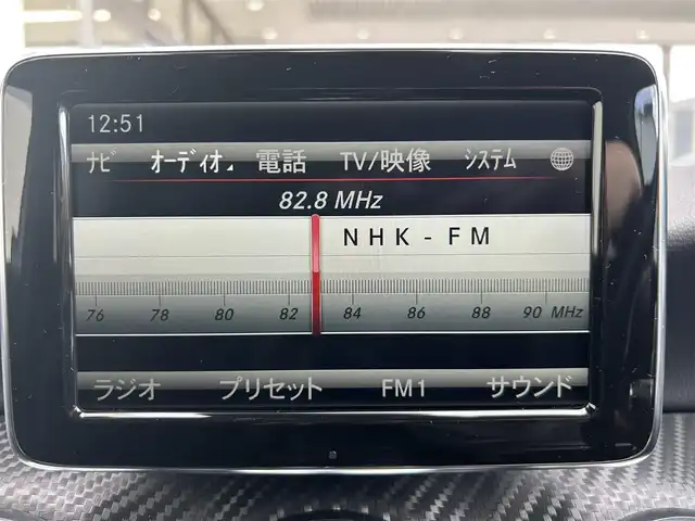 メルセデス・ベンツ Ａ１８０ スポーツ 大阪府 2013(平25)年 3.7万km カルサイトホワイト ＡＷＧラインパッケージ/純正７インチナビ/（Bluetooth /フルセグ//運転席メモリシート/バックカメラ/横滑り防止装置/前後コーナーセンサー/前後ドライブレコーダー/純正１８インチアルミホイール/純正フロアマット/ＥＴＣ/スペアキー/スマートキー/取扱説明書