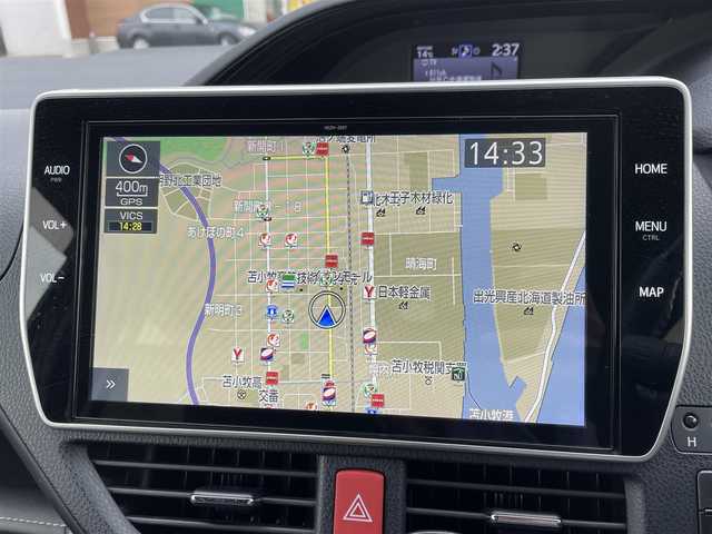 トヨタ エスクァイア Gi 道央・札幌 2019(令1)年 3.6万km ブラック ４WD/純正SDナビ(AM/FM/CD/DVD/BT/SD)/フルセグテレビ(走行中視聴可能)/バックカメラ/アイドリングストップ/ウィンカーミラー/キャプテンシート/クルーズコントロール/ステアリングスイッチ/ドアバイザー/プッシュスタート/両側パワースライドドア/ビルトインETC/前席シートヒーター/レーンキープアシスト/横滑り防止装置/盗難防止装置/オートライト/フォグランプ/防眩ミラー/積込冬タイヤ/　　（純正AW/195/６５R15 19年製溝7ｍｍ）/積込エアロ（ＴＲＤ）