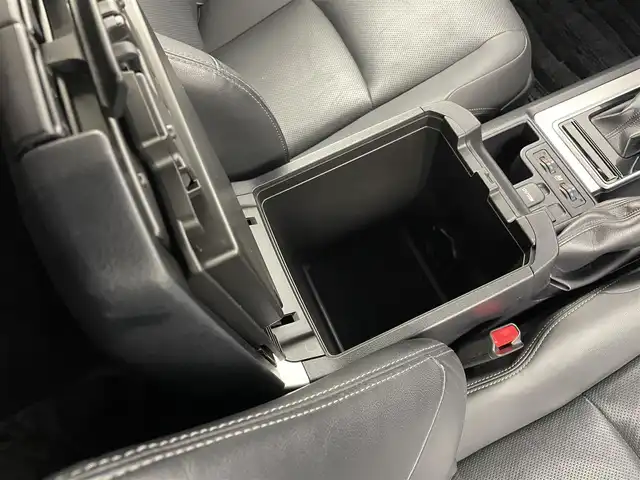 トヨタ ランドクルーザー プラド TX Lパッケージ 大分県 2020(令2)年 8.7万km アティチュードブラックマイカ ALPINE製9インチナビ/バックカメラ/サンルーフ/ドライブレコーダー/ビルトインETC/フルセグTV/前席パワーシート/前席シートヒーター・エアシート/レザーシート/トヨタセーフティセンス/衝突軽減ブレーキ/車線逸脱防止システム/レーダークルーズコントロール/LEDヘッドライト/HDMI/オートハイビーム