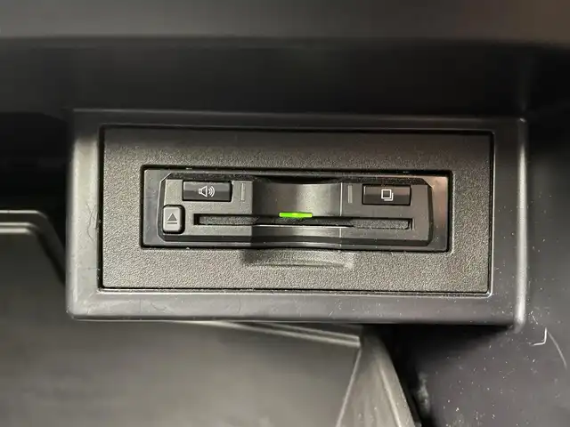 トヨタ ランドクルーザー プラド TX Lパッケージ 大分県 2020(令2)年 8.7万km アティチュードブラックマイカ ALPINE製9インチナビ/バックカメラ/サンルーフ/ドライブレコーダー/ビルトインETC/フルセグTV/前席パワーシート/前席シートヒーター・エアシート/レザーシート/トヨタセーフティセンス/衝突軽減ブレーキ/車線逸脱防止システム/レーダークルーズコントロール/LEDヘッドライト/HDMI/オートハイビーム