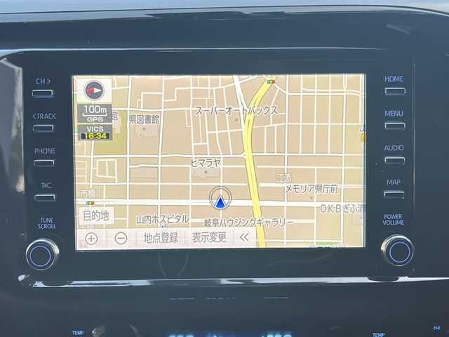 トヨタ ハイラックス Z GRスポーツ 岐阜県 2022(令4)年 6.3万km スーパーホワイトⅡ /ワンオーナー//純正8インチディスプレイオーディオ(ナビ付き)/(AM/FM/BT/USB/Mira cast)//4WD//プリクラッシュセーフティ//レーンディパーチャーアラート//レーダークルーズコントロール//ロードサインアシスト//先行車発進告知機能//GR SPORT/(専用グリル)/(専用フロントバンパー)/(専用本革巻きステアリング)/(専用シフトノブ)/(専用オプティトロンメーター)/(専用エンジンスイッチ)//360°カメラ//前方ドライブレコーダー(不良)//後方ドライブレコーダー//社外レーダー探知機//社外トランクカバー//純正マッドガード//純正ドアバイザー//純正LEDヘッドライト//純正18インチアルミホイール//スペアキー×1&エンジンスターター//ETC