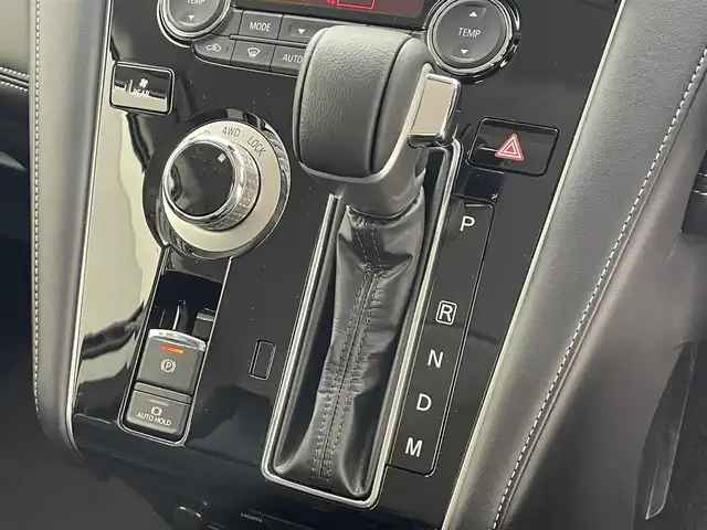 三菱 デリカＤ：５ シャモニー 滋賀県 2025(令7)年 0.1千km パールⅡ 登録済未使用車/ALPINEナビ/CD/DVD/USB/HDMI/AppleCarPlay/Android Auto/フルセグテレビ/全方位カメラ/ハーフレザーシート/D席パワーシート/Ｄ/N席シートヒーター/e-アシスト/両側パワースライドドア/LEDヘッドライト/パワーバックドア/電子パーキングサポート/オートホールド