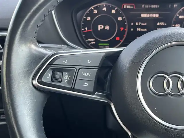 アウディ ＴＴクーペ 2．0 TFSI 静岡県 2015(平27)年 5.7万km ブリリアントレッド バーチャルコックピット/MMIナビ/(Bluetooth/AUX/USB/フルセグ)/デラックスオートマチックエアコンディショナー/ドライブセレクト/パーキングアシスト/本革巻き3スポークスポーツステアリングホイール/リヤスポイラー/スポーツシート/フューエルキャップ/LEDヘッドライト/ETC/純正17インチアルミホイール/純正フロアマット/スマートキー