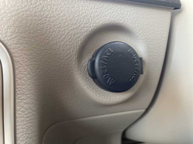 スズキ ラパン L 茨城県 2020(令2)年 4.2万km フォーンベージュM 純正7インチナビ/Bluetooth接続/ワンセグTV/バックモニター/後方コーナーセンサー/衝突軽減ブレーキ/車線逸脱防止装置/横滑り防止装置/アイドリングストップ/運転席シートヒーター/ドライブレコーダー/保証書/取扱説明書/スペアキー