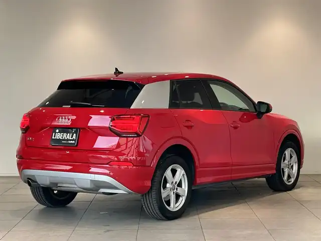 アウディ Ｑ２ 1．0 TFSI スポーツ 愛知県 2019(令1)年 1.5万km 赤 アダプティブクルーズコントロール/Audiプレセンス/Audiサイドアシスト/Audiアクティブレーンアシスト/Audi/パワーバックドア/ドライブレコーダー/ETC/純正ナビ・フルセグTV