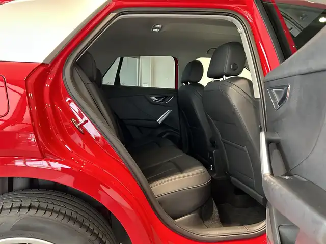 アウディ Ｑ２ 1．0 TFSI スポーツ 愛知県 2019(令1)年 1.5万km 赤 アダプティブクルーズコントロール/Audiプレセンス/Audiサイドアシスト/Audiアクティブレーンアシスト/Audi/パワーバックドア/ドライブレコーダー/ETC/純正ナビ・フルセグTV