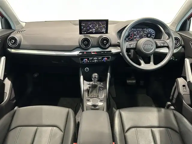 アウディ Ｑ２ 1．0 TFSI スポーツ 愛知県 2019(令1)年 1.5万km 赤 アダプティブクルーズコントロール/Audiプレセンス/Audiサイドアシスト/Audiアクティブレーンアシスト/Audi/パワーバックドア/ドライブレコーダー/ETC/純正ナビ・フルセグTV