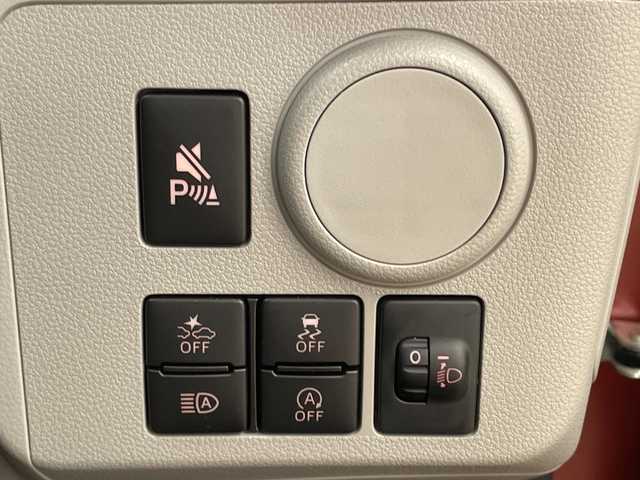 ダイハツ ミラ イース X SAⅢ 道央・札幌 2025(令7)年 0.3万km ファイアークォーツレッドM /オーディオレス//４WD//スマートアシスト車//衝突軽減ブレーキ//オートライト//オートハイビーム//コーナーセンサー//横滑り防止装置//アイドリングストップ//パワーウィンドウ