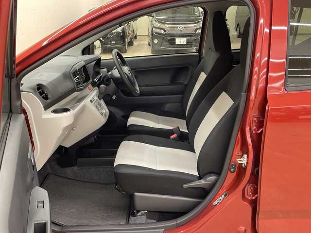 ダイハツ ミラ イース X SAⅢ 道央・札幌 2025(令7)年 0.3万km ファイアークォーツレッドM /オーディオレス//４WD//スマートアシスト車//衝突軽減ブレーキ//オートライト//オートハイビーム//コーナーセンサー//横滑り防止装置//アイドリングストップ//パワーウィンドウ