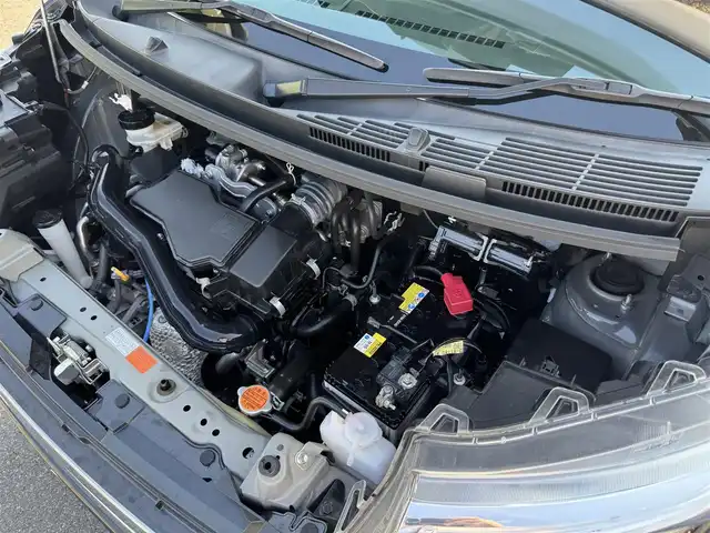トヨタ ルーミー カスタムG 千葉県 2021(令3)年 3.7万km ブラックマイカメタリック 9インチ純正ディスプレイオーディオ/・ラジオ/・フルセグTV/・Bluetooth/・USB/・Apple Car Play/・Android Auto/主要装備/・クルーズコントロール/・コーナーセンサー/・両側パワースライドドア/・スマートアシスト/・ＬＥＤヘッドライト/・横滑り防止装置/・アイドリングストップ/・オートライト/・オートハイビーム/・純正アルミホイール