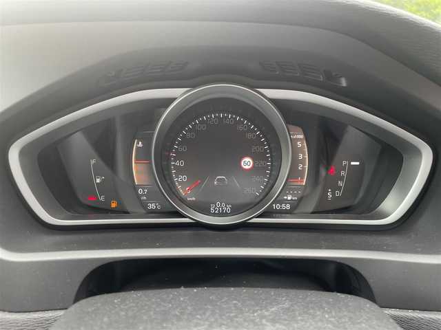 ボルボ Ｖ４０ クロスカントリー D4 サマム 栃木県 2016(平28)年 5.3万km ルミナスサンドメタリック 冬タイヤAW付き積込/茶革シート/パワーシート /シートヒーター /ナビ/バックカメラ/ETC/スマートキー/LEDヘッドライト/オートライト/レーンキープアシスト/ブラインドスポット /リアソナー /ACC