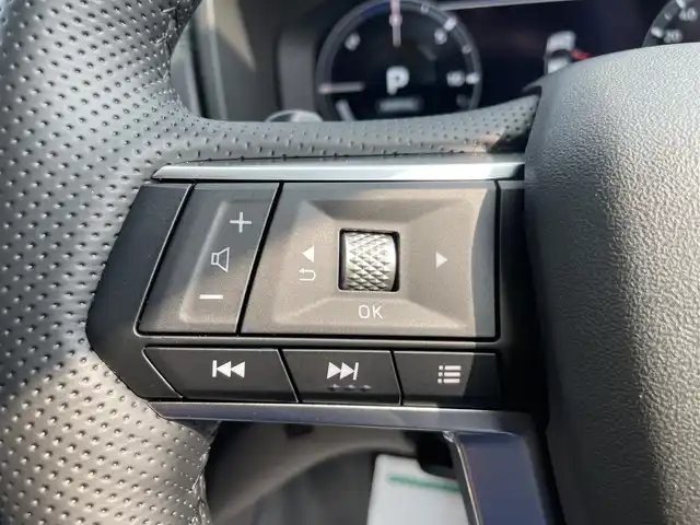 三菱 アウトランダー ＰＨＥＶ G 石川県 2022(令4)年 6.5万km ホワイトダイヤモンド 4WD/ワンオーナー/純正ナビ/フルセグTV/マイパイロット/LEDヘッドライト/レーダーブレーキ/ハーフレザーシート/シートヒーター/パワーバックドア/純正20インチAW/充電ケーブル/スマートキー/100V電源/保証書