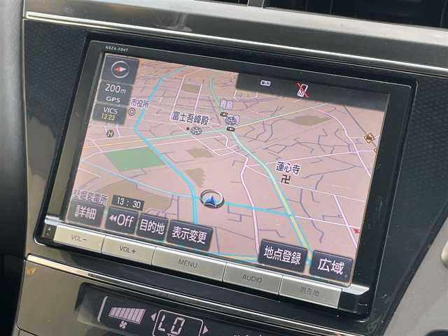 トヨタ プリウス α S 静岡県 2016(平28)年 14.5万km ホワイトパールクリスタルシャイン 純正ナビ　/地デジ　/Ｂカメラ　/ステアリングスイッチ　/オートライト　　/ビルトインＥＴＣ　/ウィンカーミラー　/デンカク　　/ＥＶ　エコ　パワーモード　/スマートキー　　/スペアキー　　/保証書　/取説