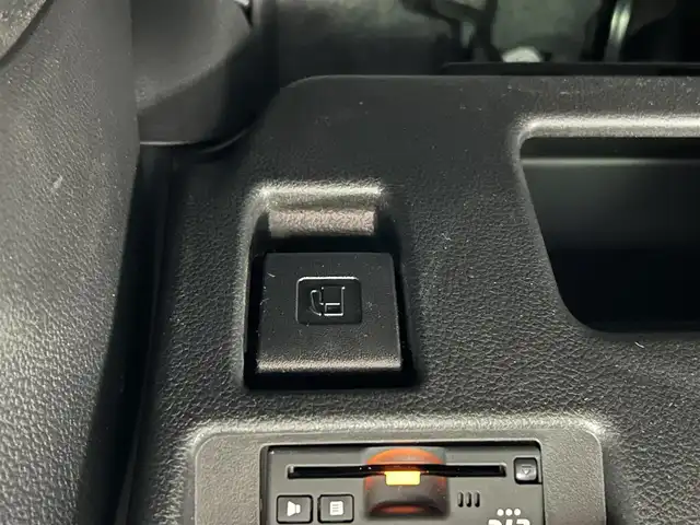 スズキ ハスラー Jスタイル 愛知県 2021(令3)年 3万km ブルーイッシュブラックパール 4WD/純正ナビ/Bluetooth/全方位カメラ/フルセグTV/Apple CarPlay/Android Auto/スズキセーフティーサポート/衝突被害軽減システム/レーンキープアシスト/コーナーセンサー/横滑り防止装置/ダウンヒルアシストコントロール/スノーモード/グリップコントロール/オートマチックハイビーム/オートライト/LEDヘッドライト/LEDフォグランプ/シートヒーター/純正AW/ETC/社外フロアマット/スマートキー/ドアバイザー/後席テーブル