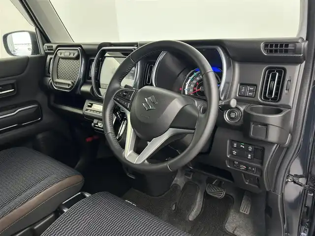 スズキ ハスラー Jスタイル 愛知県 2021(令3)年 3万km ブルーイッシュブラックパール 4WD/純正ナビ/Bluetooth/全方位カメラ/フルセグTV/Apple CarPlay/Android Auto/スズキセーフティーサポート/衝突被害軽減システム/レーンキープアシスト/コーナーセンサー/横滑り防止装置/ダウンヒルアシストコントロール/スノーモード/グリップコントロール/オートマチックハイビーム/オートライト/LEDヘッドライト/LEDフォグランプ/シートヒーター/純正AW/ETC/社外フロアマット/スマートキー/ドアバイザー/後席テーブル