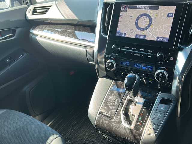 トヨタ アルファード S タイプゴールド 千葉県 2020(令2)年 4万km ホワイトパールクリスタルシャイン サンルーフ ナビ フリップダウンモニター バックカメラ AC100V 2.0ETC セーフティセンス レーダークルーズ DVD フルセグTV ドラレコ 前後ソナー 18AW オートライト LEDライト