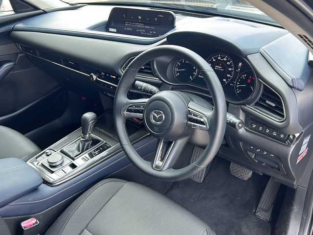 マツダ ＣＸ－３０ 20S プロアクティブツーリングセレ 静岡県 2020(令2)年 3.9万km ディープクリスタルブルーマイカ 純正ナビ/・FM/・AM/・Bluetooth/・USB/・CD/DVD/・HDMI/・メモリーオーディオ/主要装備/・３６０°ビューモニター/・ＬＥＤヘッドライト/・スマートキー/・レーダークルコン/・パーキングセンサー/・シートヒーター/・ステアリングヒーター/・スマートブレーキサポート/・レーンキープアシスト/・ドライブレコーダー/・ヘッドアップディスプレイ/・MTモード付AT/・電動パーキング/・オートハイビーム/・ブラインドスポットモニタリング