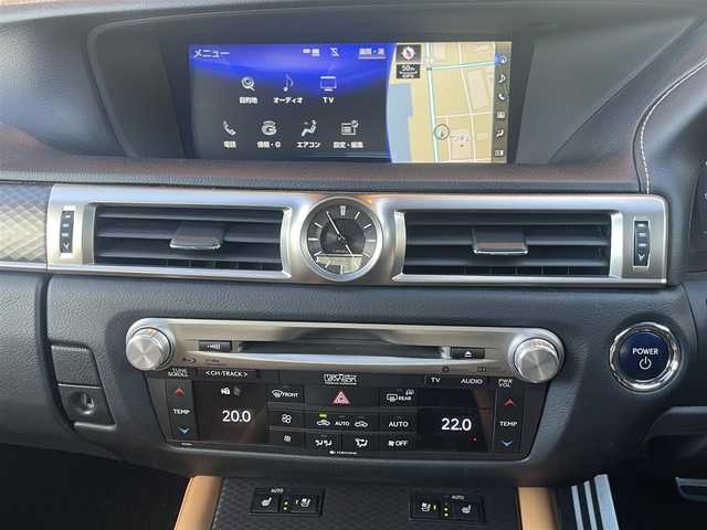 レクサス ＧＳ 450h Fスポーツ 鹿児島県 2016(平28)年 5.5万km ソニックチタニウム 純正ナビ/バックカメラ/フルセグTV/純正CD/DVD再生可能/マークレビンソンオーディオ/Bluetoothオーディオ/追従型クルーズコントロール/パドルシフト/レーンキープアシスト/衝突軽減ブレーキ/追従型クルーズコントロール/ブラインドスポットモニター/コーナーセンサー/ステアリングヒーター/前席パワーシート/前席シートヒーター/エアシート/純正フロアマット/プッシュスタート/スマートキー/ビルイトンETC2.0/オートマチックハイピーム/純正エンジンスターター/ダウンサス（RS・R Ti2000）/新車時保証書/取扱説明書/記録簿H28.29.30.31.R3.R5.R7有り/スペアキー2本（スマートキー/カードキー）