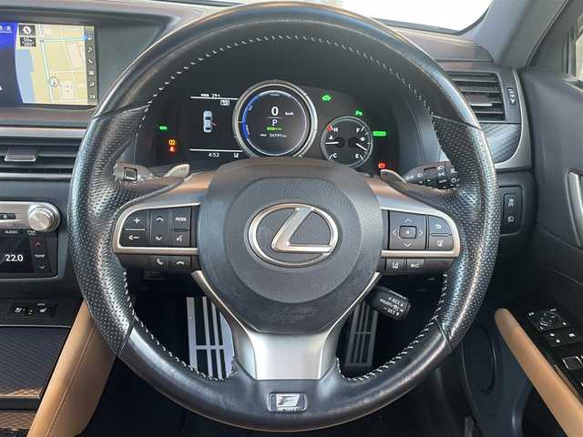 レクサス ＧＳ 450h Fスポーツ 鹿児島県 2016(平28)年 5.5万km ソニックチタニウム 純正ナビ/バックカメラ/フルセグTV/純正CD/DVD再生可能/マークレビンソンオーディオ/Bluetoothオーディオ/追従型クルーズコントロール/パドルシフト/レーンキープアシスト/衝突軽減ブレーキ/追従型クルーズコントロール/ブラインドスポットモニター/コーナーセンサー/ステアリングヒーター/前席パワーシート/前席シートヒーター/エアシート/純正フロアマット/プッシュスタート/スマートキー/ビルイトンETC2.0/オートマチックハイピーム/純正エンジンスターター/ダウンサス（RS・R Ti2000）/新車時保証書/取扱説明書/記録簿H28.29.30.31.R3.R5.R7有り/スペアキー2本（スマートキー/カードキー）