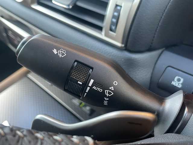 レクサス ＧＳ 450h Fスポーツ 鹿児島県 2016(平28)年 5.5万km ソニックチタニウム 純正ナビ/バックカメラ/フルセグTV/純正CD/DVD再生可能/マークレビンソンオーディオ/Bluetoothオーディオ/追従型クルーズコントロール/パドルシフト/レーンキープアシスト/衝突軽減ブレーキ/追従型クルーズコントロール/ブラインドスポットモニター/コーナーセンサー/ステアリングヒーター/前席パワーシート/前席シートヒーター/エアシート/純正フロアマット/プッシュスタート/スマートキー/ビルイトンETC2.0/オートマチックハイピーム/純正エンジンスターター/ダウンサス（RS・R Ti2000）/新車時保証書/取扱説明書/記録簿H28.29.30.31.R3.R5.R7有り/スペアキー2本（スマートキー/カードキー）